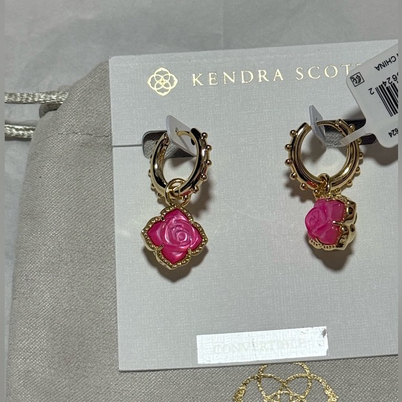 NWT Kendra Scott Mallory Gold Huggie Convertible Earrings in Blush Roses - Picture 6 of 12